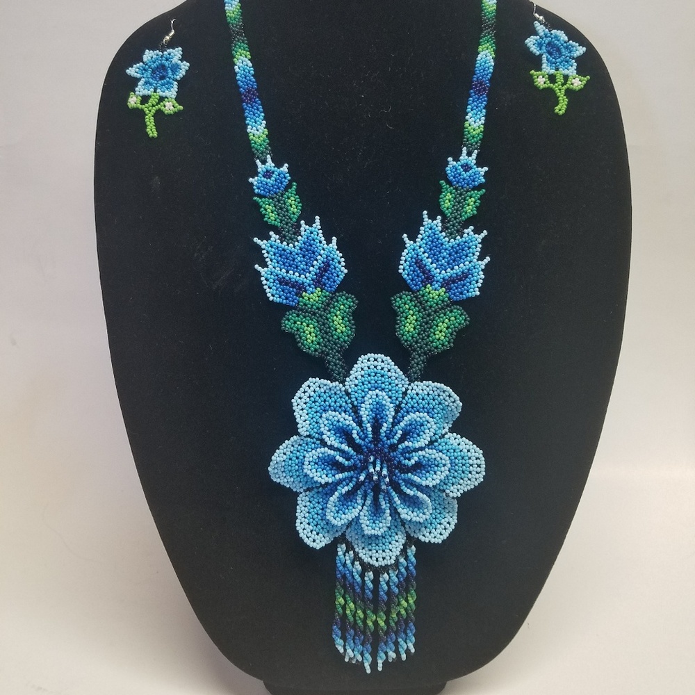 Huichol Art necklace, earrings and ring set